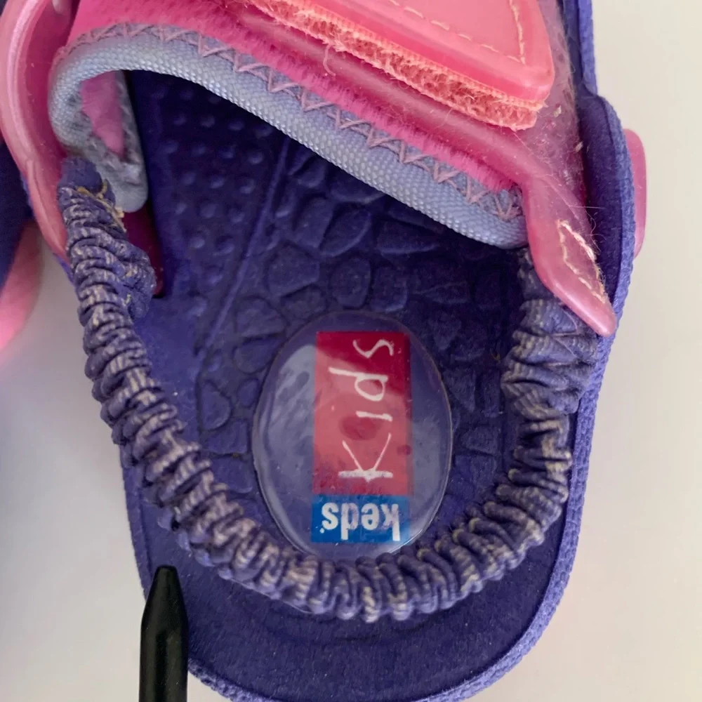 Keds Kids Water Shoes Sandals Baby Girls Size 5/6 Purple Pink Adjustable Straps